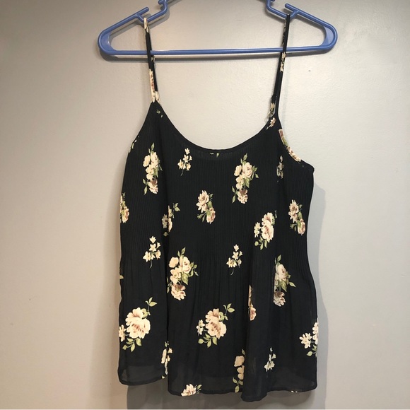 Abercrombie & Fitch Tops - Abercrombie & Fitch Bohemian Floral Babydoll Accordion Pleated Flowy Tank Top
